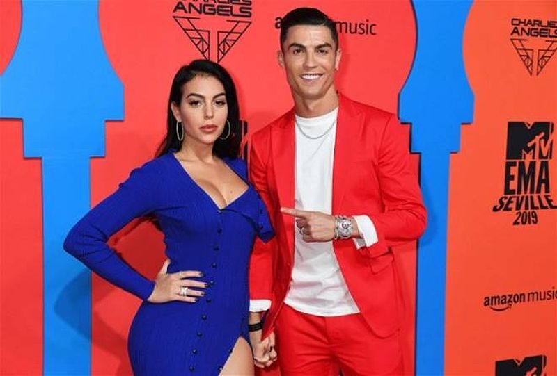 Georgina và Ronaldo bắt đầu hẹn hò từ năm 2016