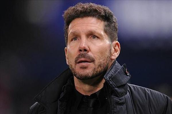 HLV Diego Simeone gây sốc khi nói về Arsenal