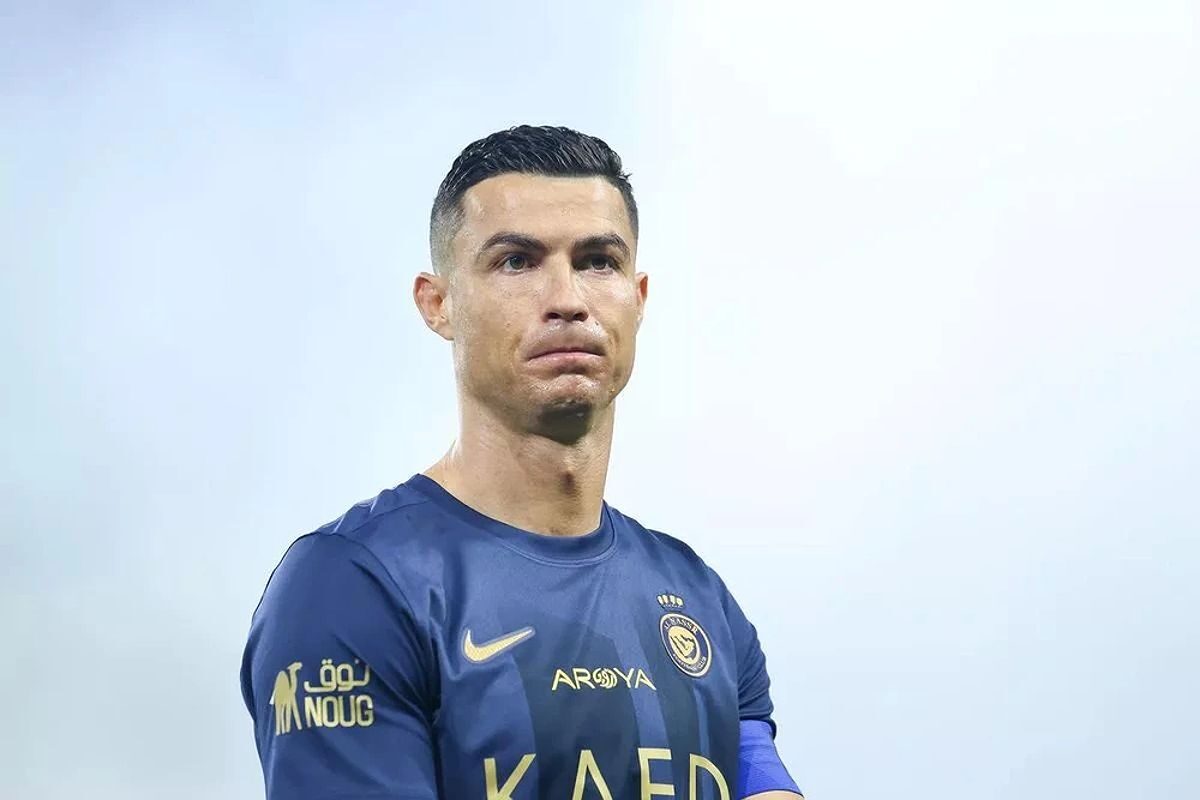 Ronaldo nói đùa anh sẽ giải nghệ trong 10 năm nữa